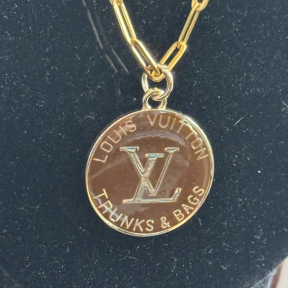 Louis Vuitton Brown Trunk & Bags 18” Stain Gold Plated Necklace - Picture 3 of 5